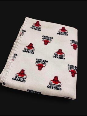 NBA White Chicago Bulls Baby Blanket with Red and Black Team Logos